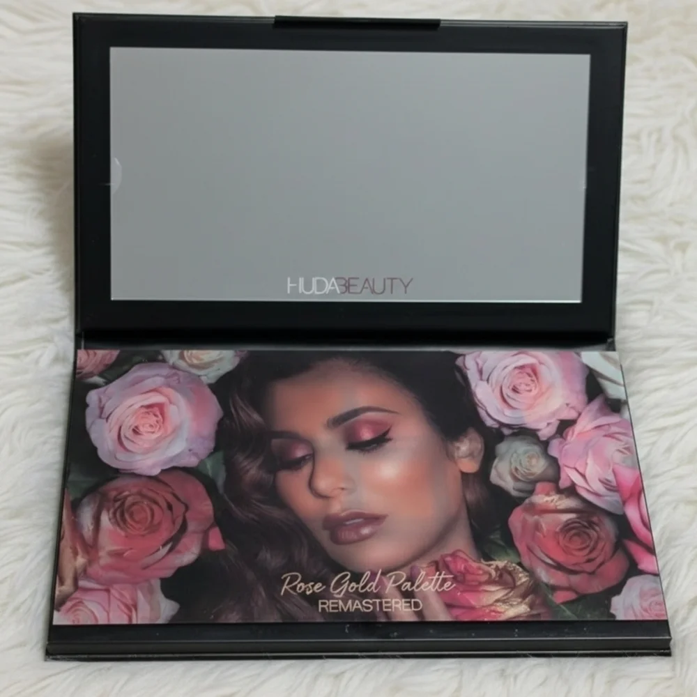 HUDA BEAUTY Rose Gold Eyeshadow Palette Remastered